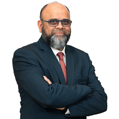 Dr. Taj Mohammed Fiyaz Chowdhry - Thoracic Surgeon In Abu Dhabi | Minimally Invasive Thoracic Surgery | Lung Cancer Surgery main image